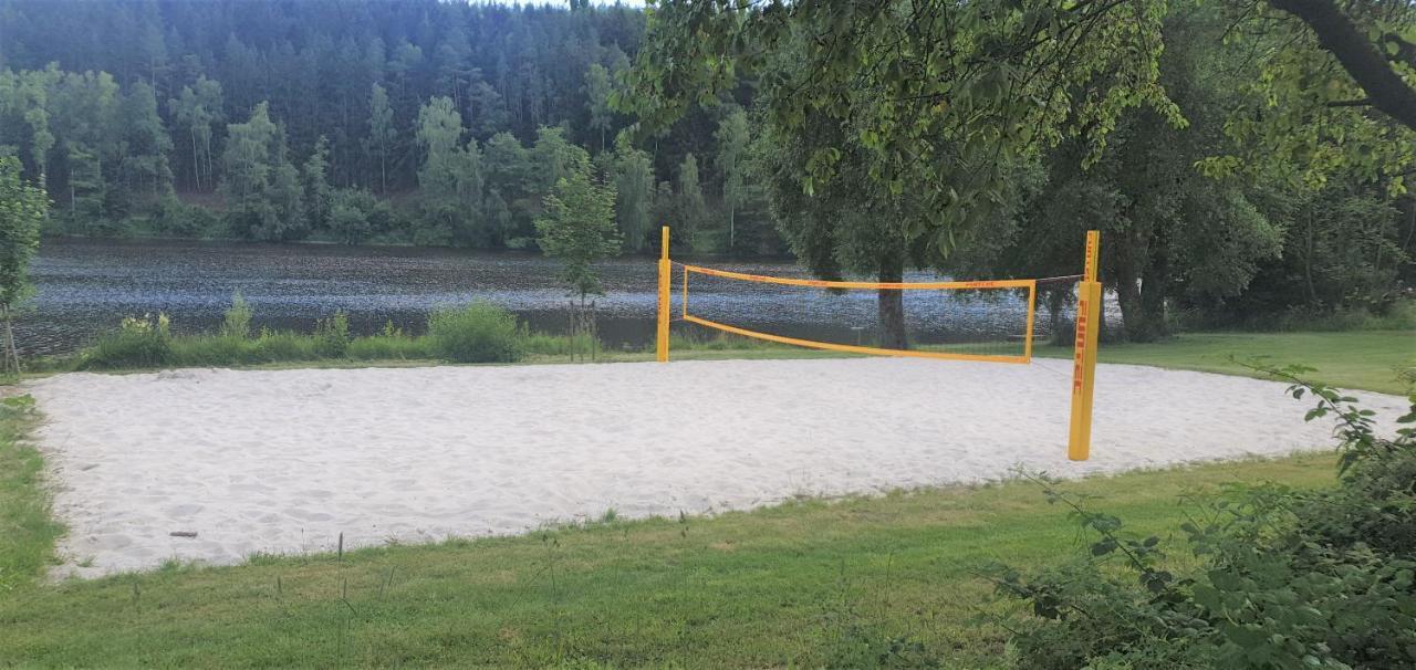 Holzhaus Am See Mit Panoramablick Trausnitz Екстериор снимка